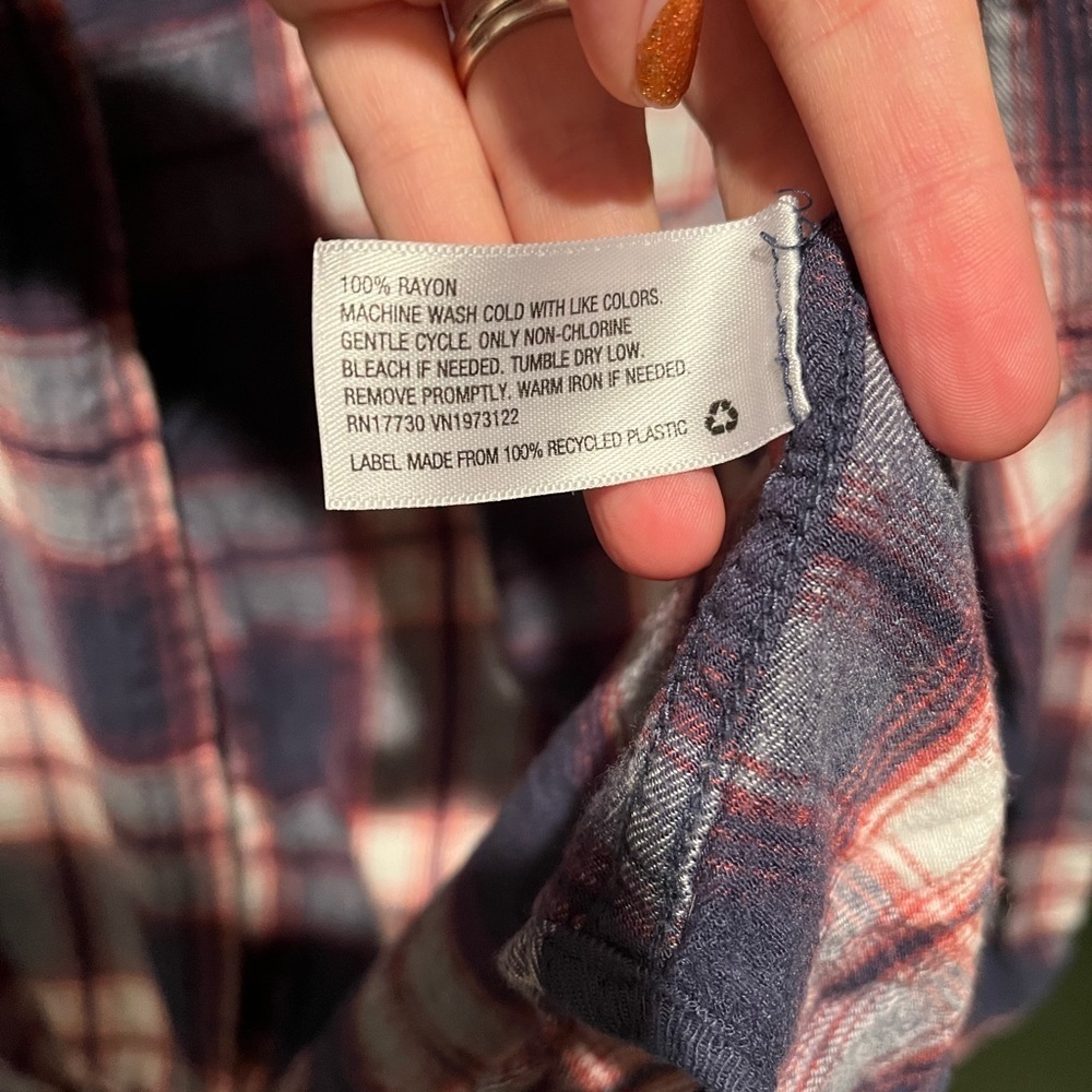 Red and blue plaid - XS boyfriend fit - Picture 3 of 4